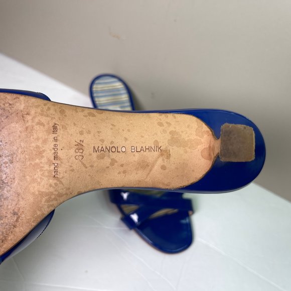Manolo Blahnik Callamu Blue Patent Leather sandals - Picture 5 of 5